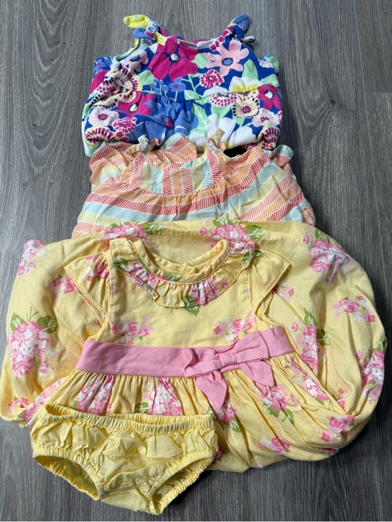 Gymboree Other - Gymboree Girls Lot of 3 dresses 6-12 mos Sleeveless/Cap Sleeve Spring